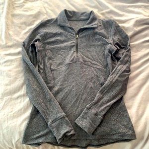 Lululemon herringbone 1/4 zip. Size Large.
